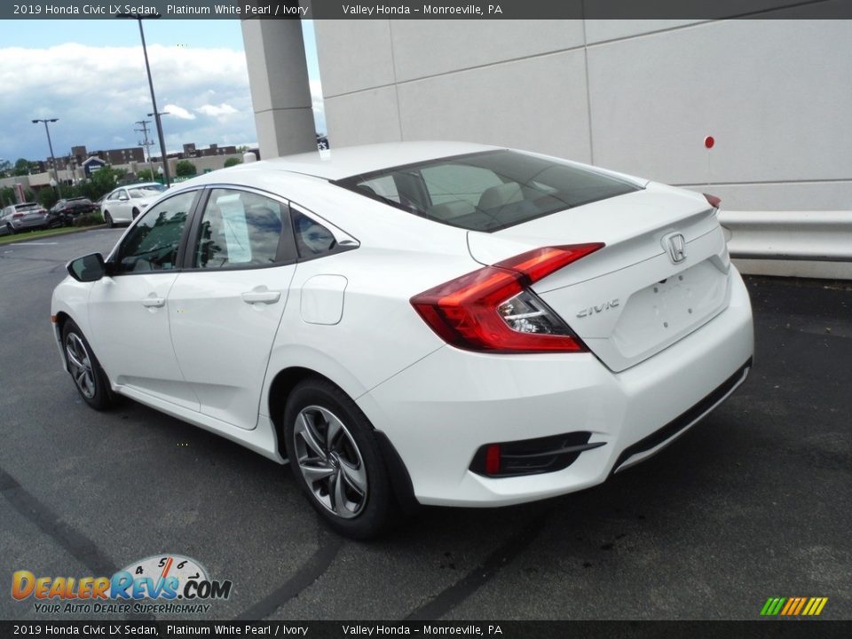 2019 Honda Civic LX Sedan Platinum White Pearl / Ivory Photo #5
