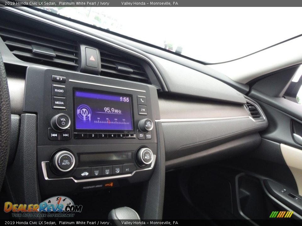 2019 Honda Civic LX Sedan Platinum White Pearl / Ivory Photo #15