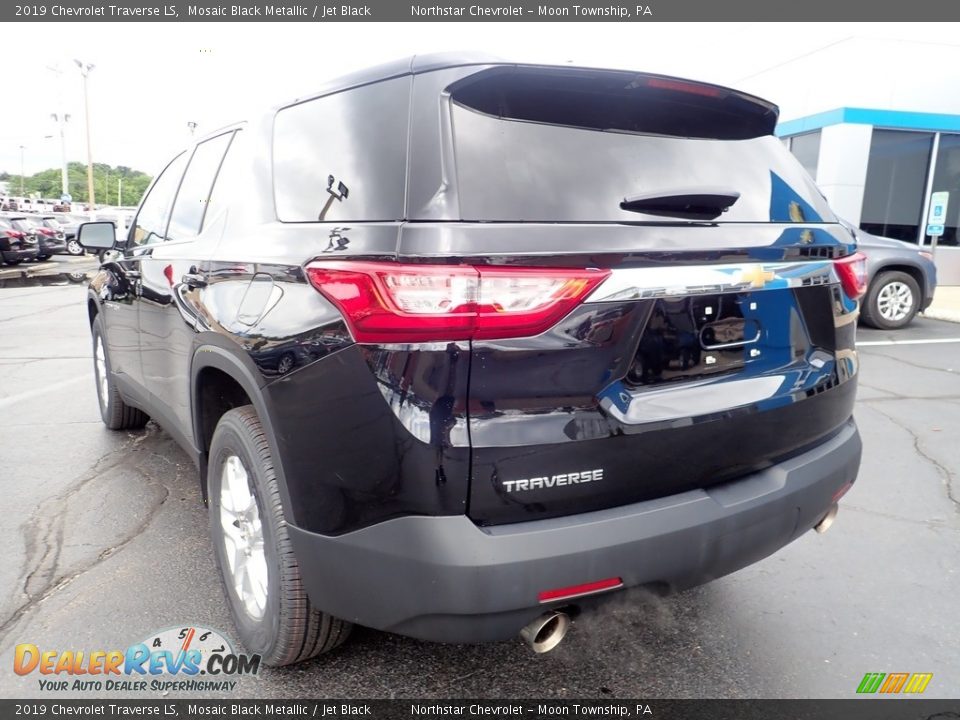 2019 Chevrolet Traverse LS Mosaic Black Metallic / Jet Black Photo #5