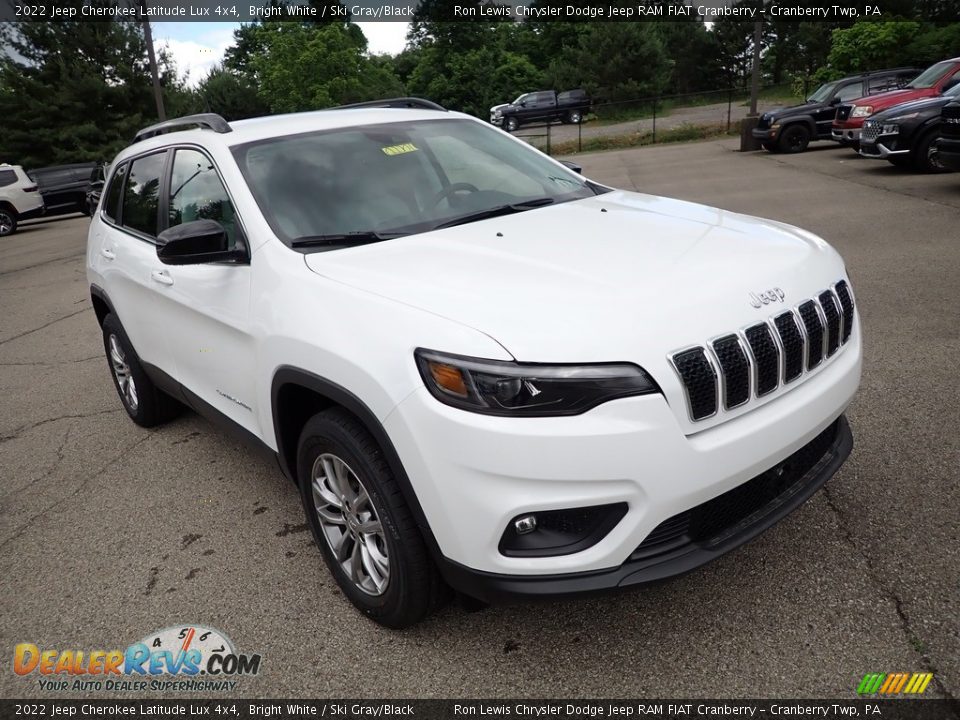 2022 Jeep Cherokee Latitude Lux 4x4 Bright White / Ski Gray/Black Photo #7