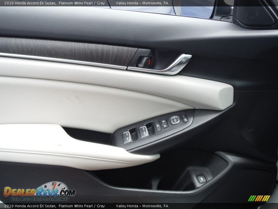 2019 Honda Accord EX Sedan Platinum White Pearl / Gray Photo #13