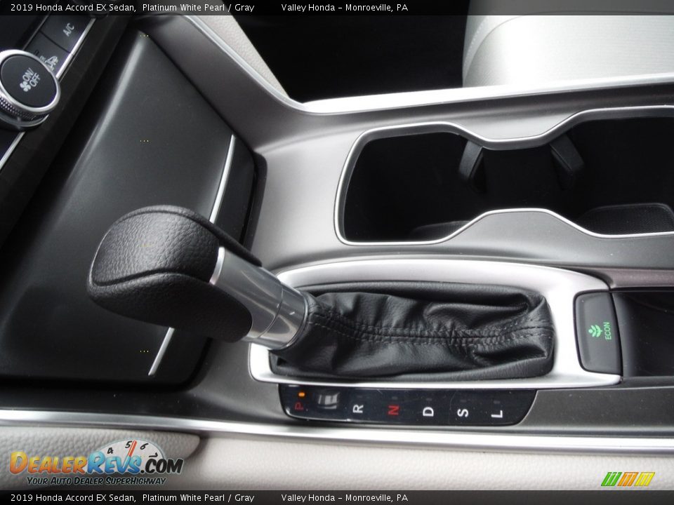 2019 Honda Accord EX Sedan Platinum White Pearl / Gray Photo #18