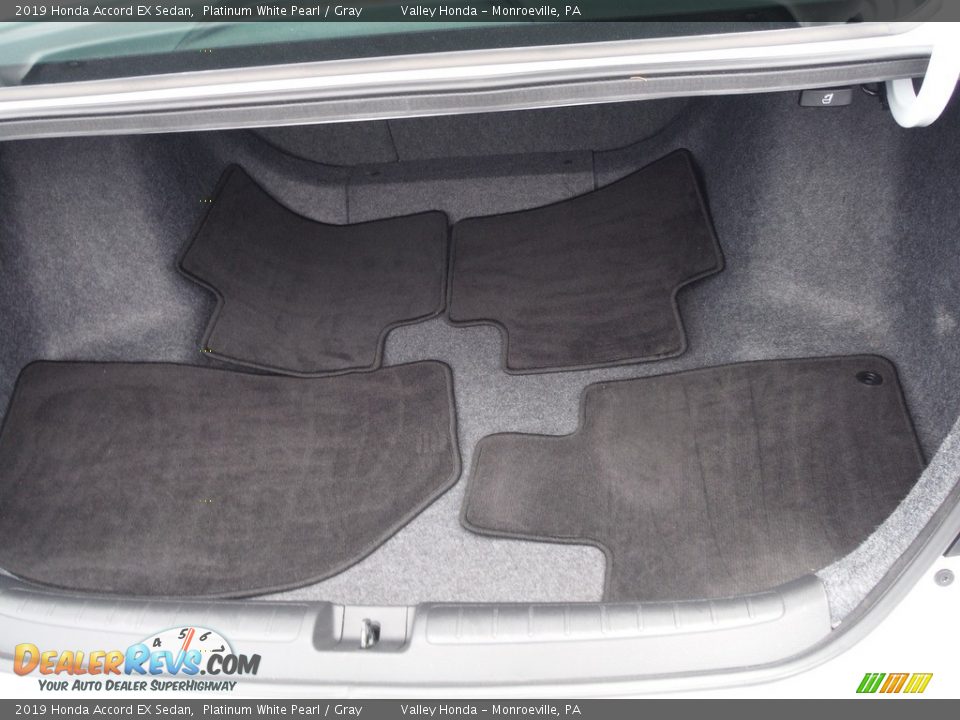 2019 Honda Accord EX Sedan Platinum White Pearl / Gray Photo #26
