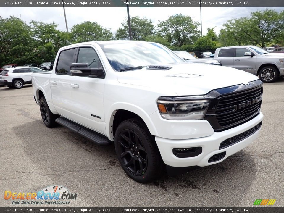 2022 Ram 1500 Laramie Crew Cab 4x4 Bright White / Black Photo #8