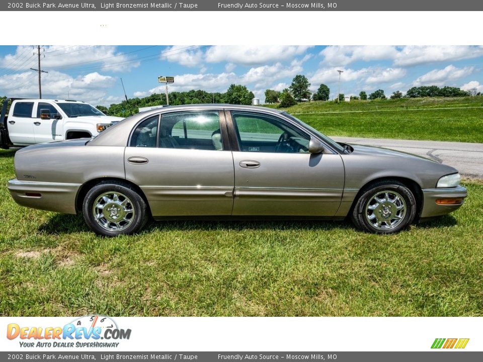 2002 Buick Park Avenue Ultra Light Bronzemist Metallic / Taupe Photo #3