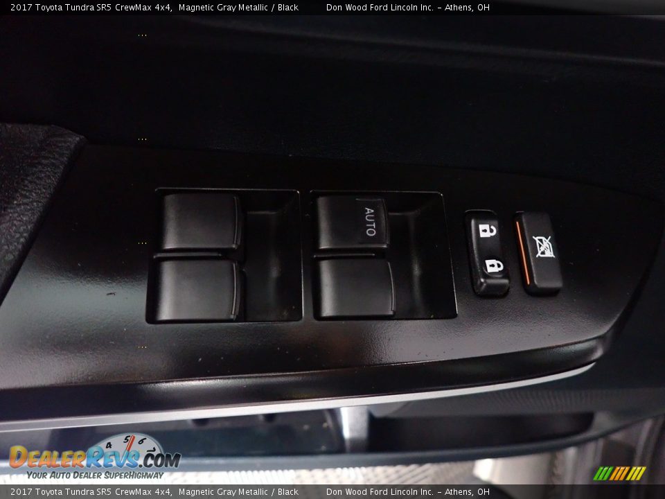 2017 Toyota Tundra SR5 CrewMax 4x4 Magnetic Gray Metallic / Black Photo #20