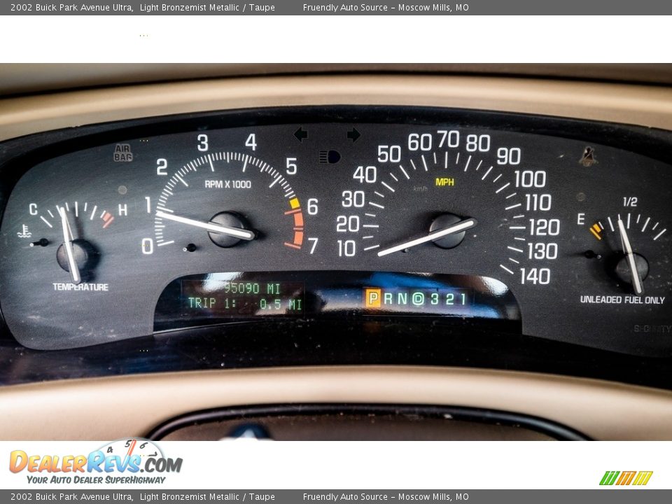 2002 Buick Park Avenue Ultra Gauges Photo #28