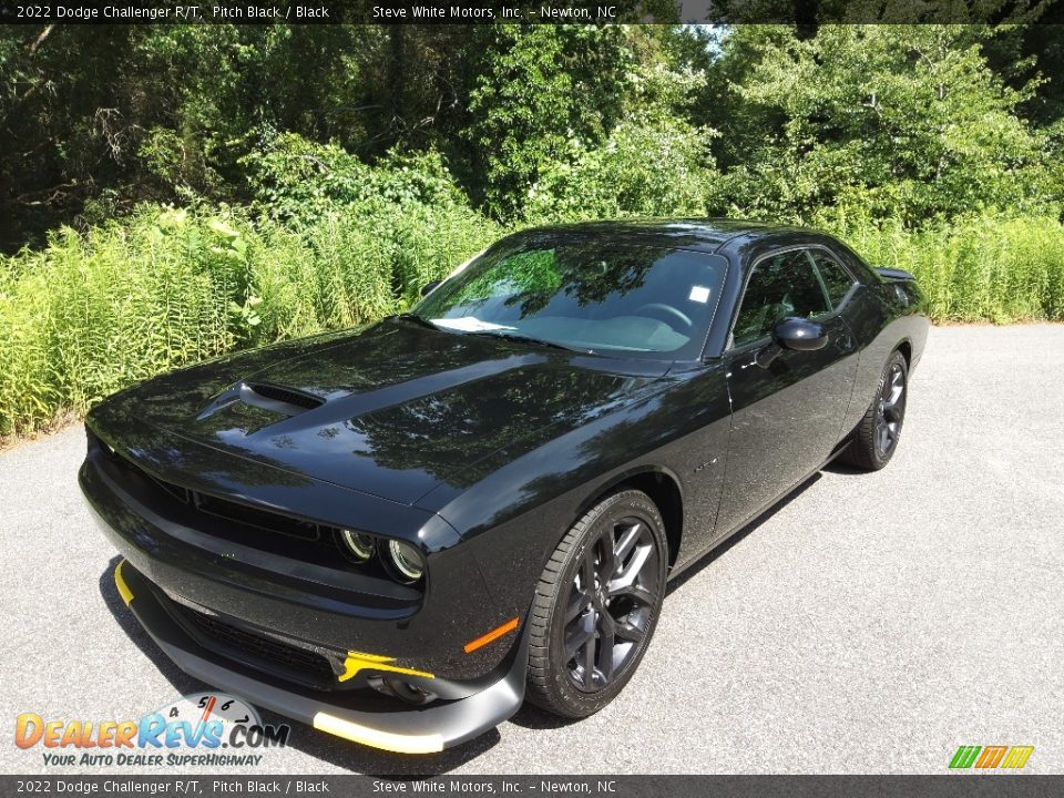 2022 Dodge Challenger R/T Pitch Black / Black Photo #2