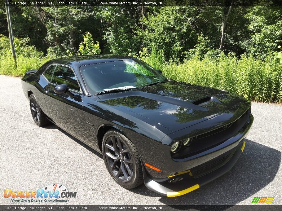 2022 Dodge Challenger R/T Pitch Black / Black Photo #4