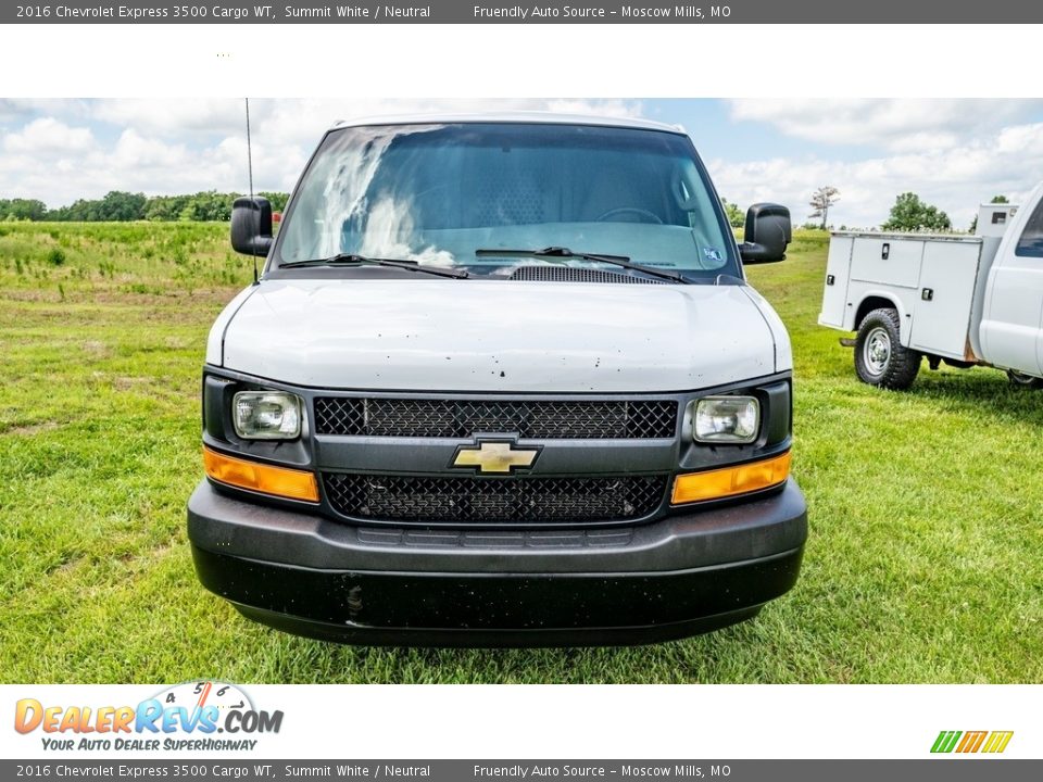 2016 Chevrolet Express 3500 Cargo WT Summit White / Neutral Photo #9