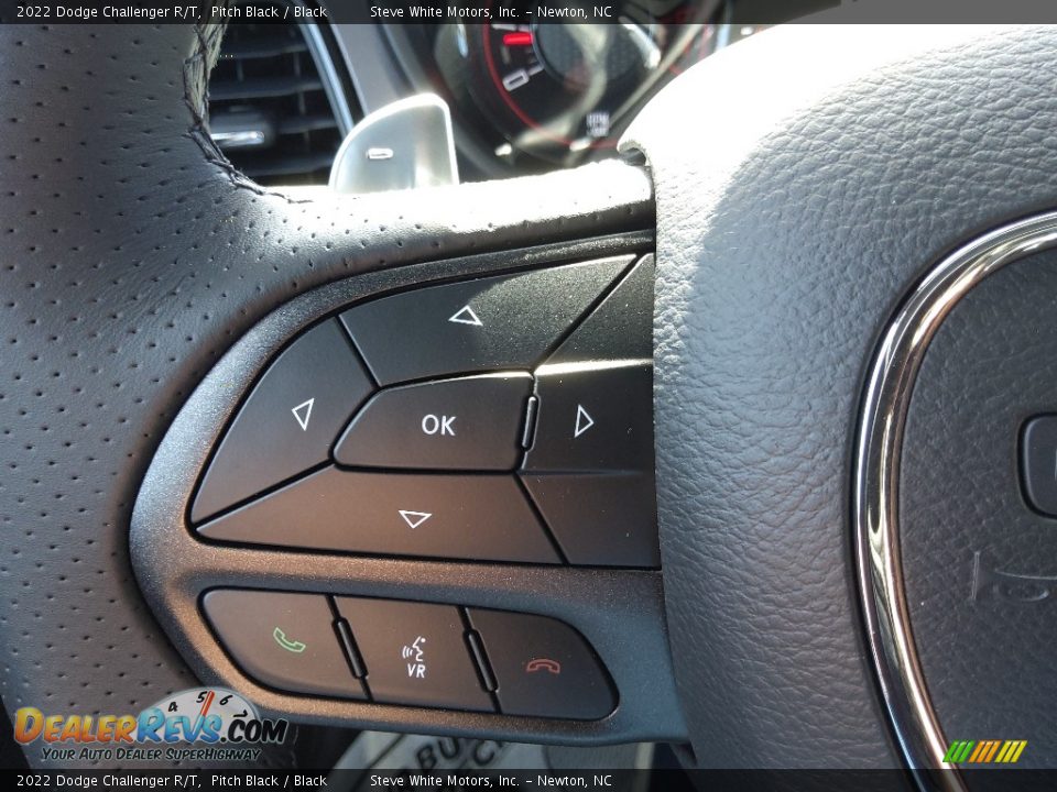 2022 Dodge Challenger R/T Pitch Black / Black Photo #17