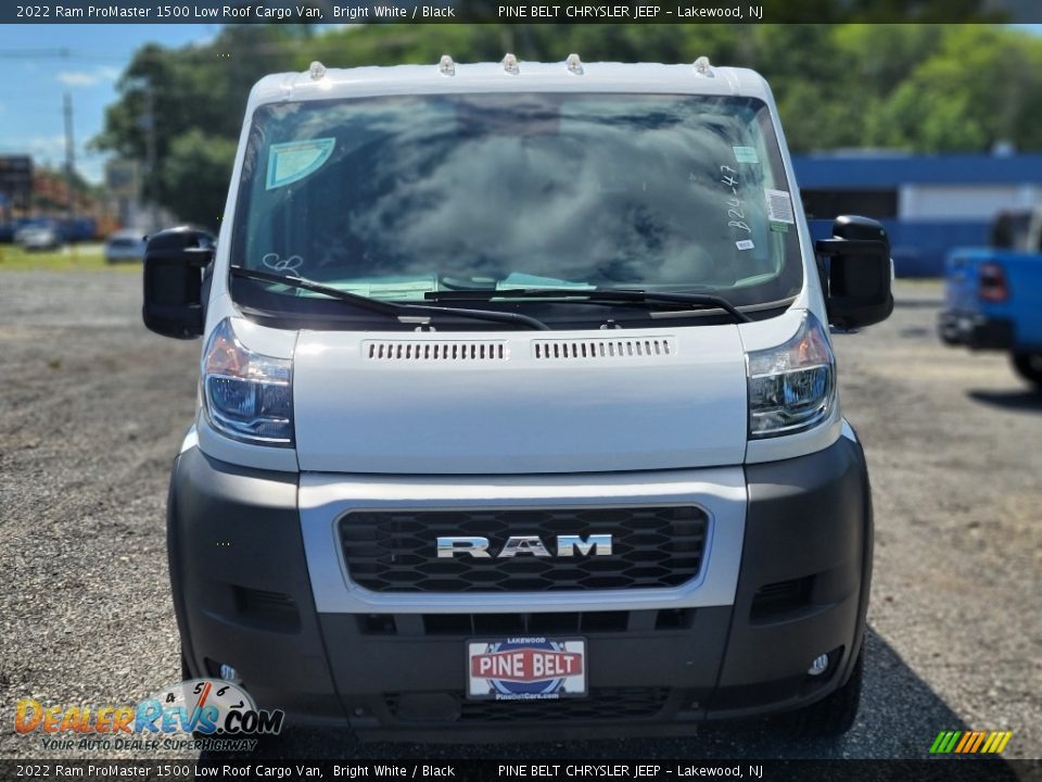 2022 Ram ProMaster 1500 Low Roof Cargo Van Bright White / Black Photo #2