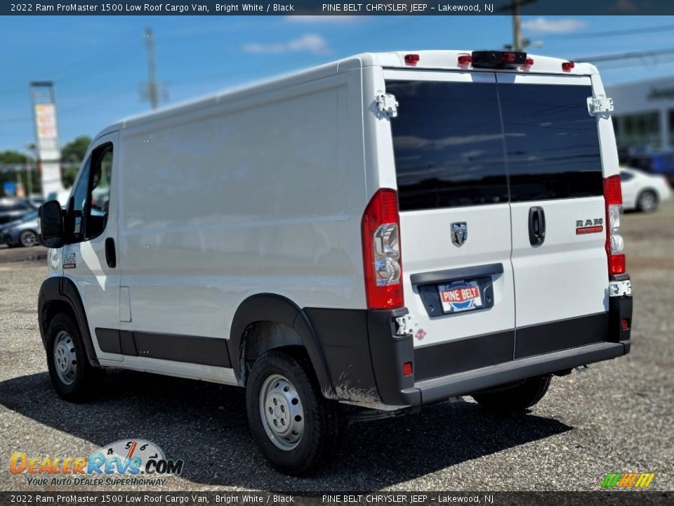 2022 Ram ProMaster 1500 Low Roof Cargo Van Bright White / Black Photo #4