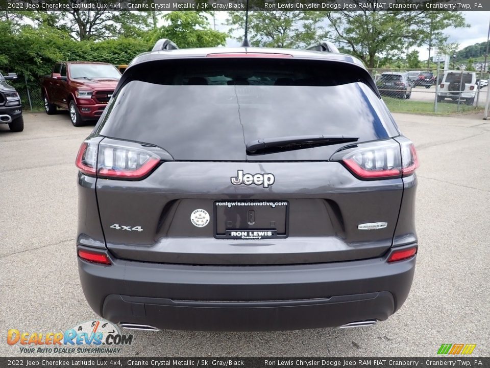 2022 Jeep Cherokee Latitude Lux 4x4 Granite Crystal Metallic / Ski Gray/Black Photo #4