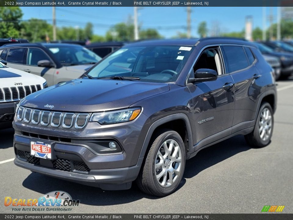 2022 Jeep Compass Latitude 4x4 Granite Crystal Metallic / Black Photo #1