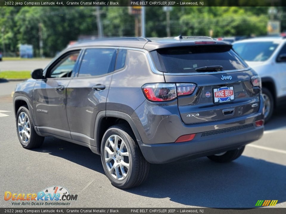 2022 Jeep Compass Latitude 4x4 Granite Crystal Metallic / Black Photo #4