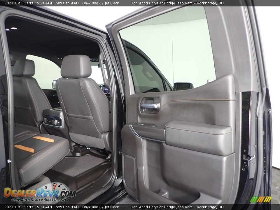2021 GMC Sierra 1500 AT4 Crew Cab 4WD Onyx Black / Jet Black Photo #30