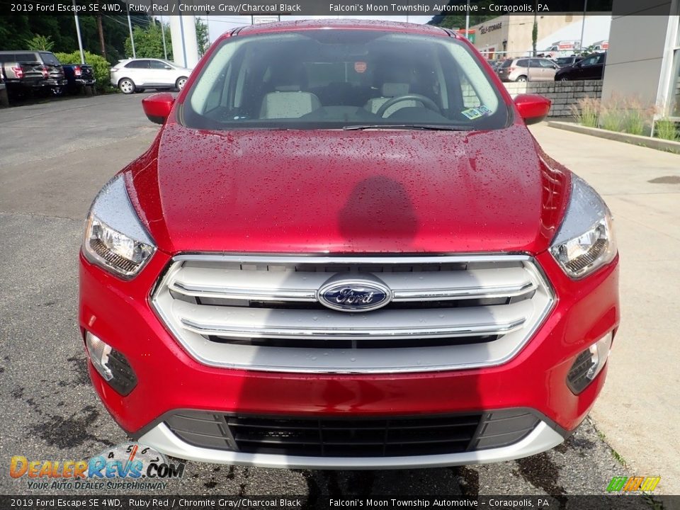 2019 Ford Escape SE 4WD Ruby Red / Chromite Gray/Charcoal Black Photo #7