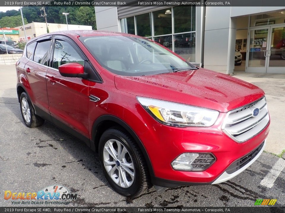2019 Ford Escape SE 4WD Ruby Red / Chromite Gray/Charcoal Black Photo #8