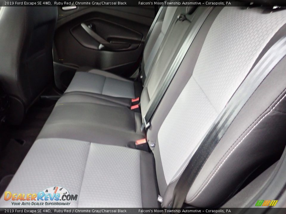 2019 Ford Escape SE 4WD Ruby Red / Chromite Gray/Charcoal Black Photo #18