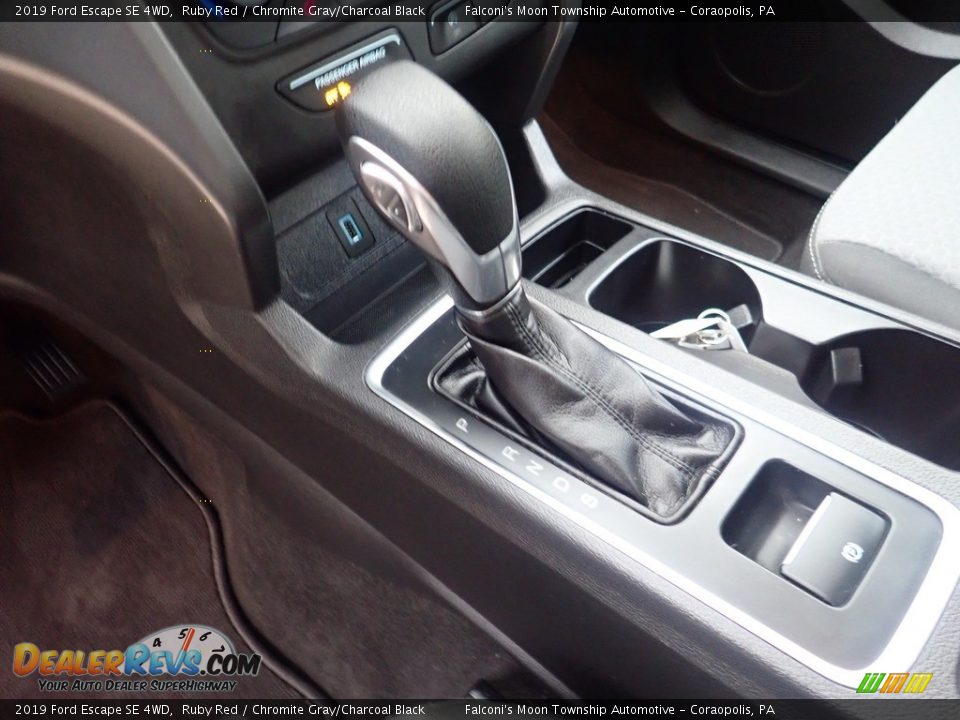 2019 Ford Escape SE 4WD Ruby Red / Chromite Gray/Charcoal Black Photo #25