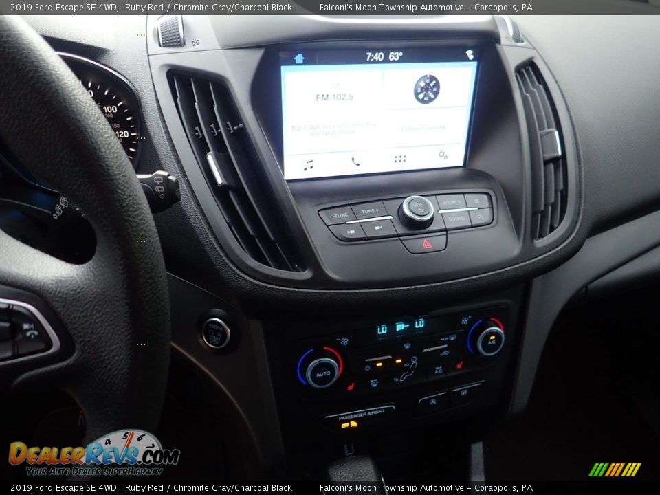 2019 Ford Escape SE 4WD Ruby Red / Chromite Gray/Charcoal Black Photo #26