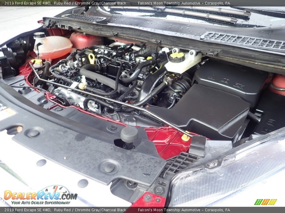 2019 Ford Escape SE 4WD Ruby Red / Chromite Gray/Charcoal Black Photo #30