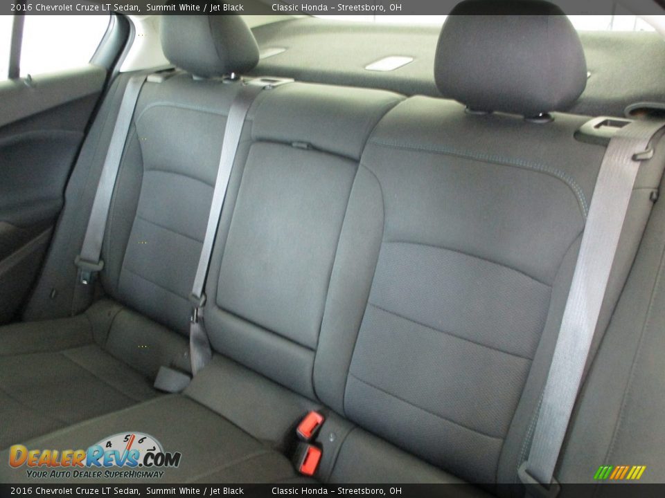 2016 Chevrolet Cruze LT Sedan Summit White / Jet Black Photo #24