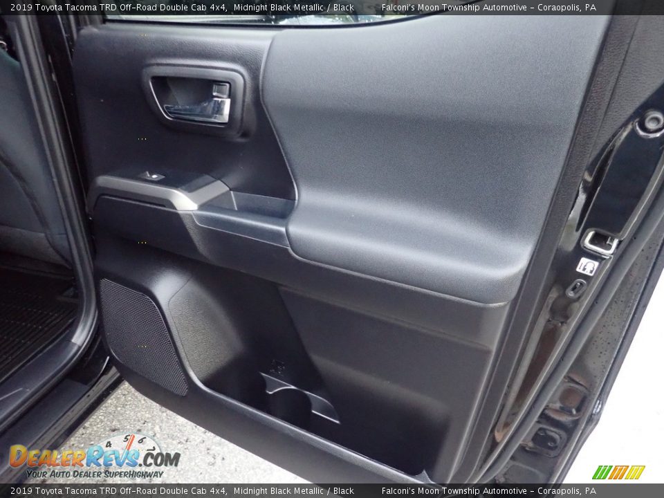 2019 Toyota Tacoma TRD Off-Road Double Cab 4x4 Midnight Black Metallic / Black Photo #15