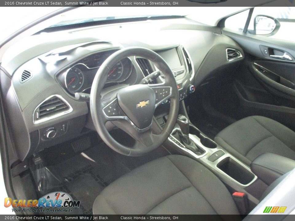 2016 Chevrolet Cruze LT Sedan Summit White / Jet Black Photo #28