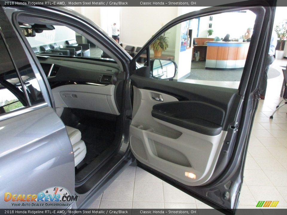 2018 Honda Ridgeline RTL-E AWD Modern Steel Metallic / Gray/Black Photo #20