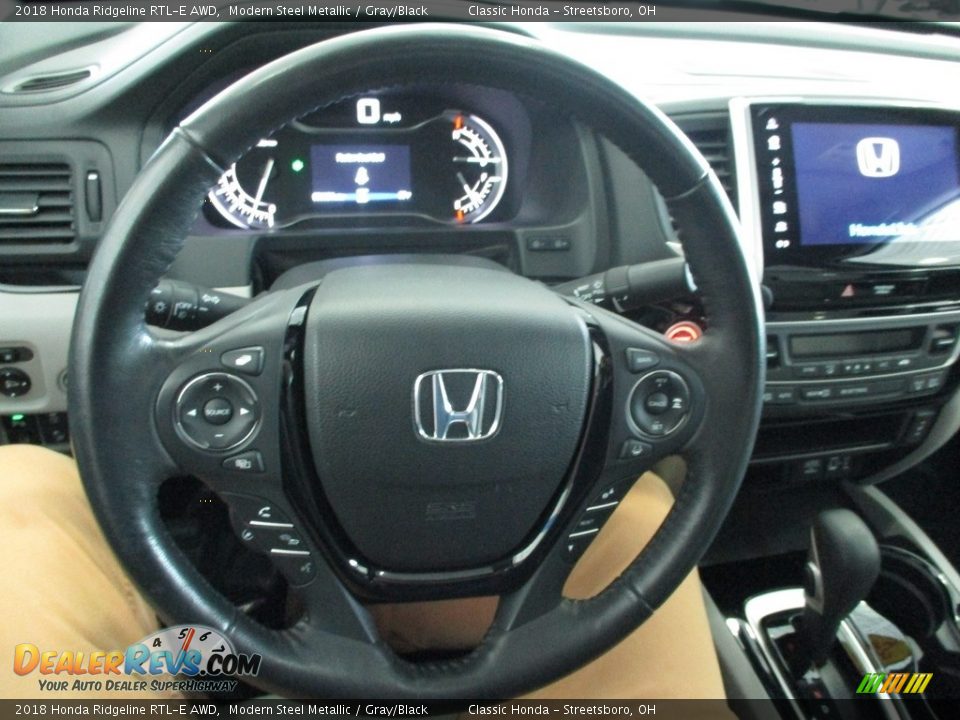 2018 Honda Ridgeline RTL-E AWD Modern Steel Metallic / Gray/Black Photo #31