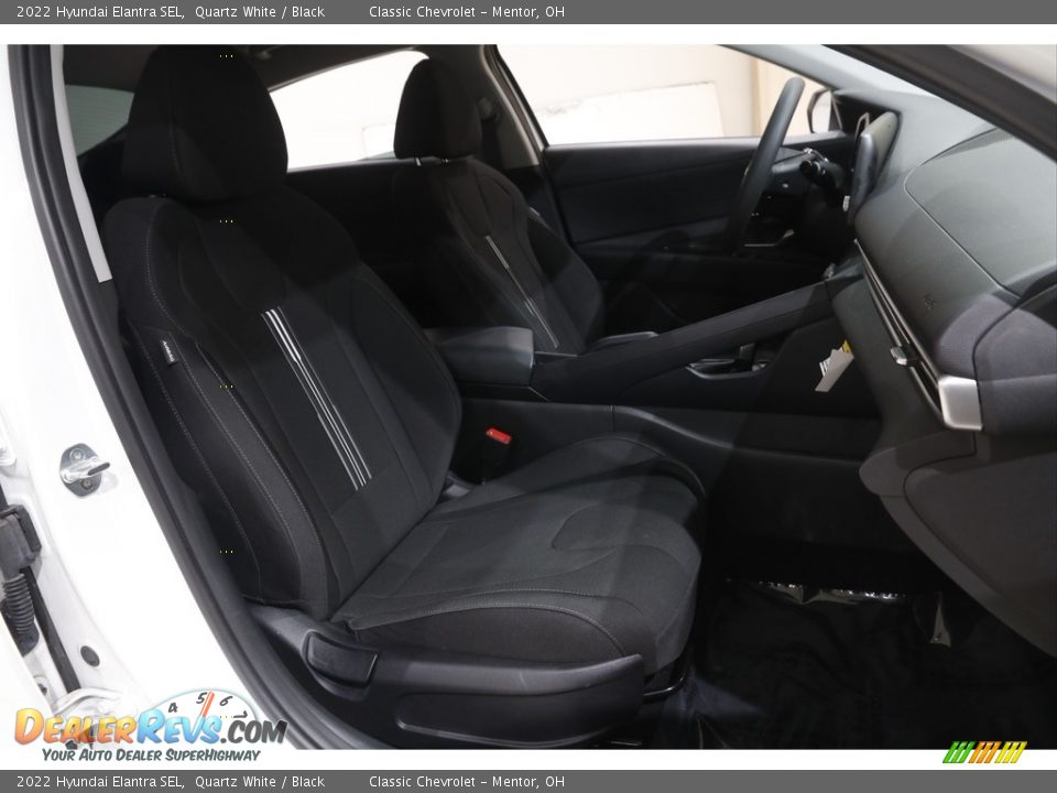 2022 Hyundai Elantra SEL Quartz White / Black Photo #13