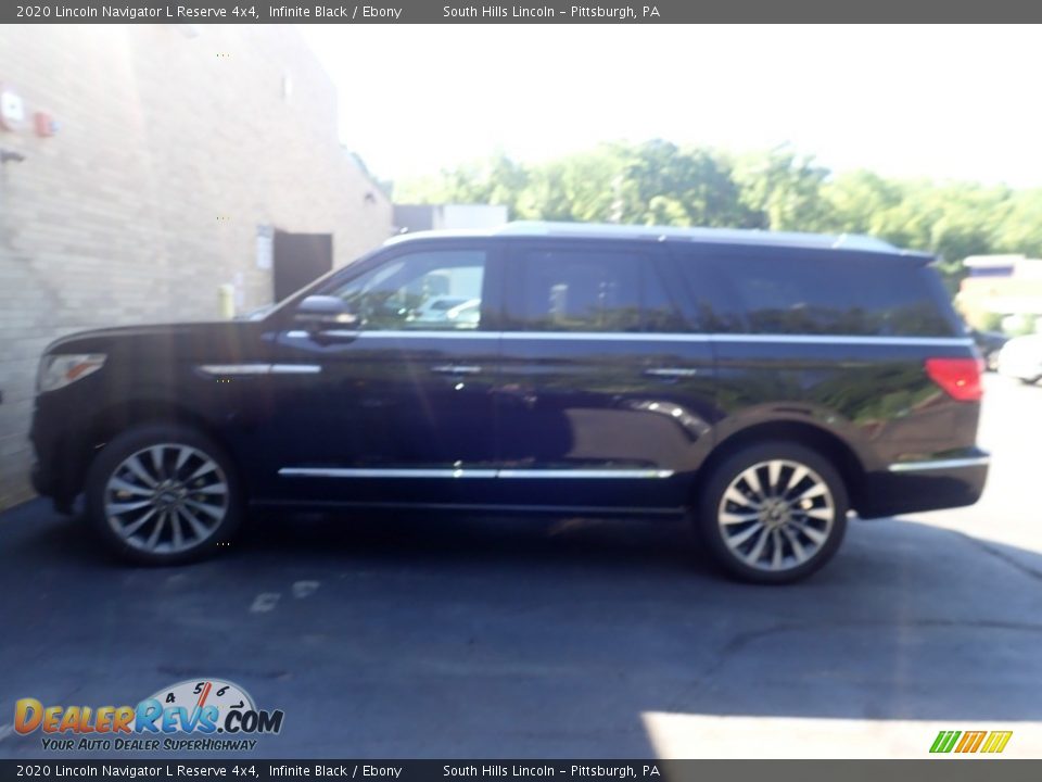 2020 Lincoln Navigator L Reserve 4x4 Infinite Black / Ebony Photo #2