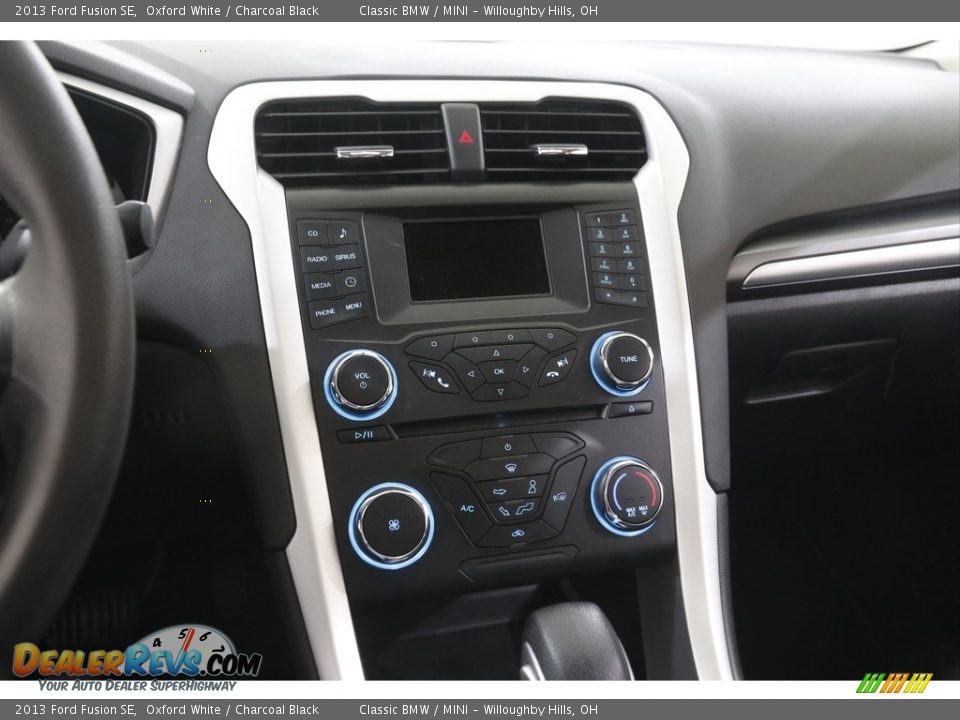 2013 Ford Fusion SE Oxford White / Charcoal Black Photo #9