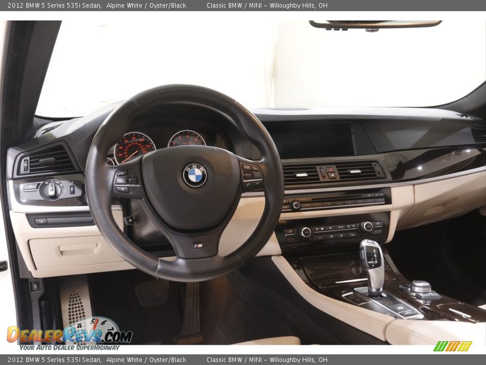 2012 BMW 5 Series 535i Sedan Alpine White / Oyster/Black Photo #6