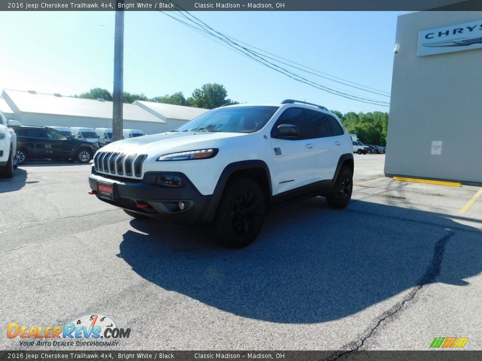 2016 Jeep Cherokee Trailhawk 4x4 Bright White / Black Photo #3