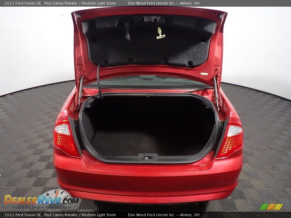 2011 Ford Fusion SE Red Candy Metallic / Medium Light Stone Photo #12
