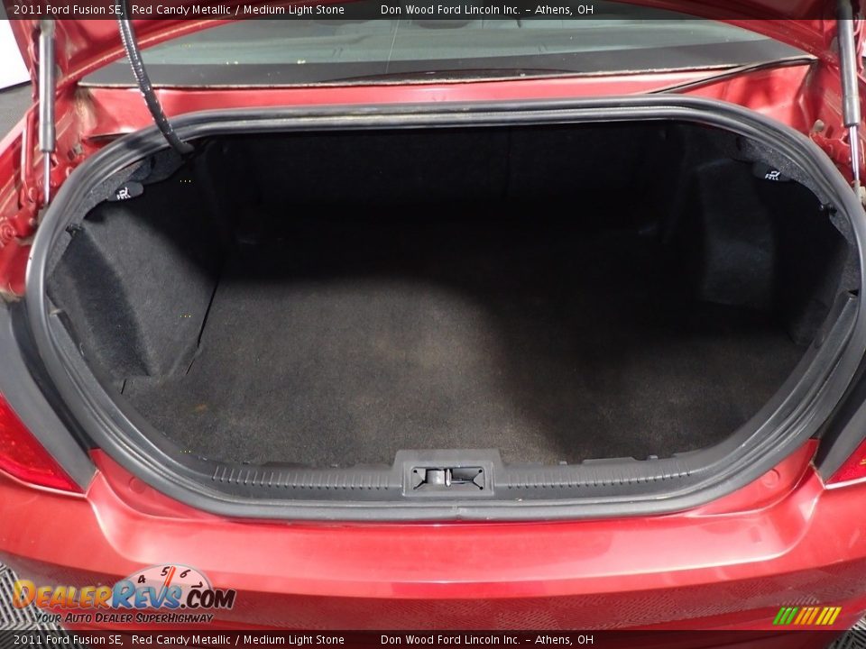 2011 Ford Fusion SE Red Candy Metallic / Medium Light Stone Photo #13