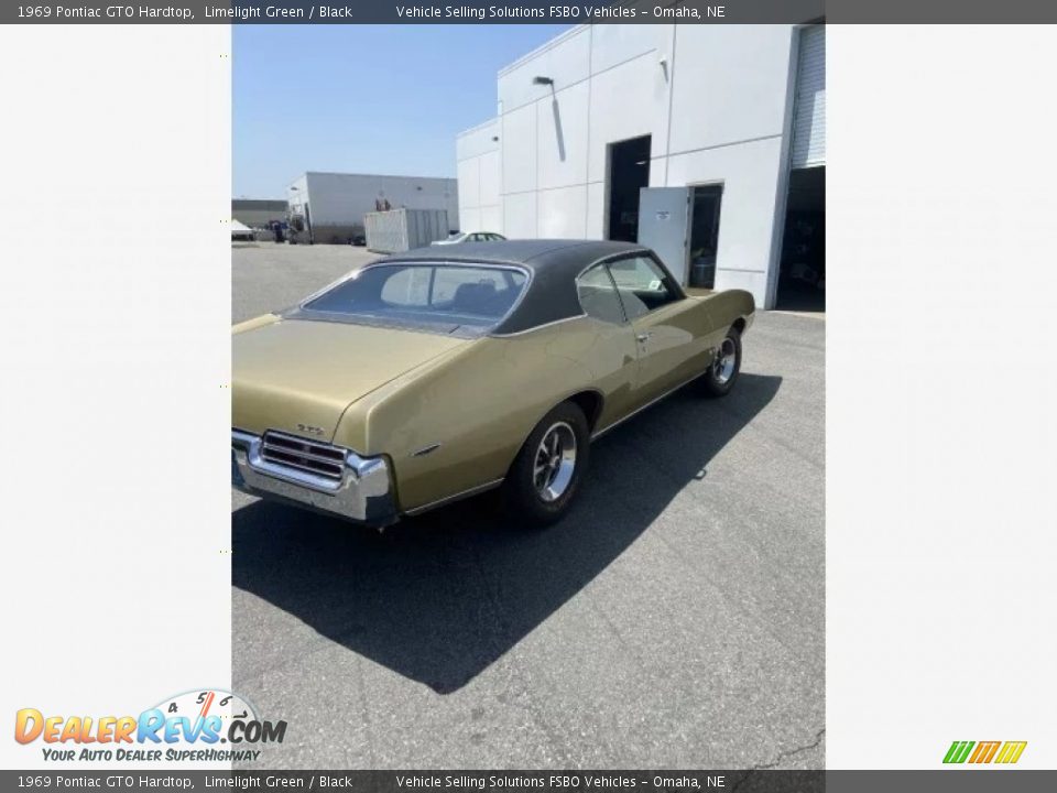 1969 Pontiac GTO Hardtop Limelight Green / Black Photo #15