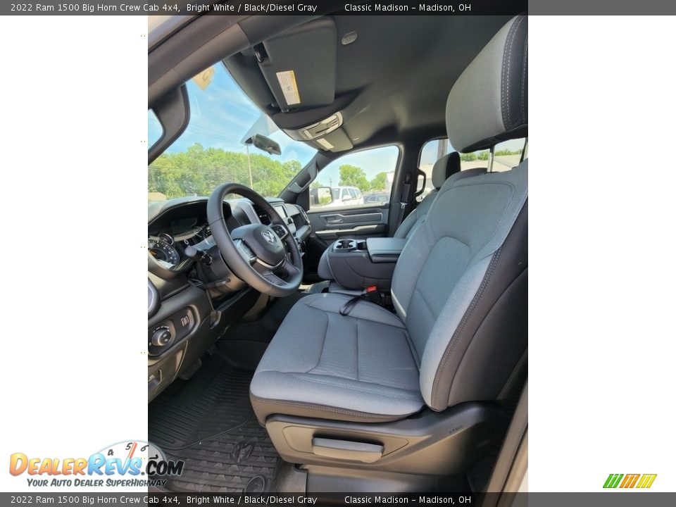 2022 Ram 1500 Big Horn Crew Cab 4x4 Bright White / Black/Diesel Gray Photo #2