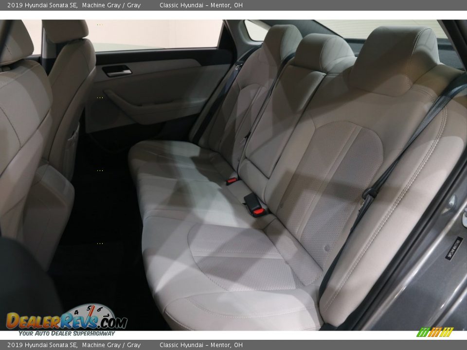 2019 Hyundai Sonata SE Machine Gray / Gray Photo #17