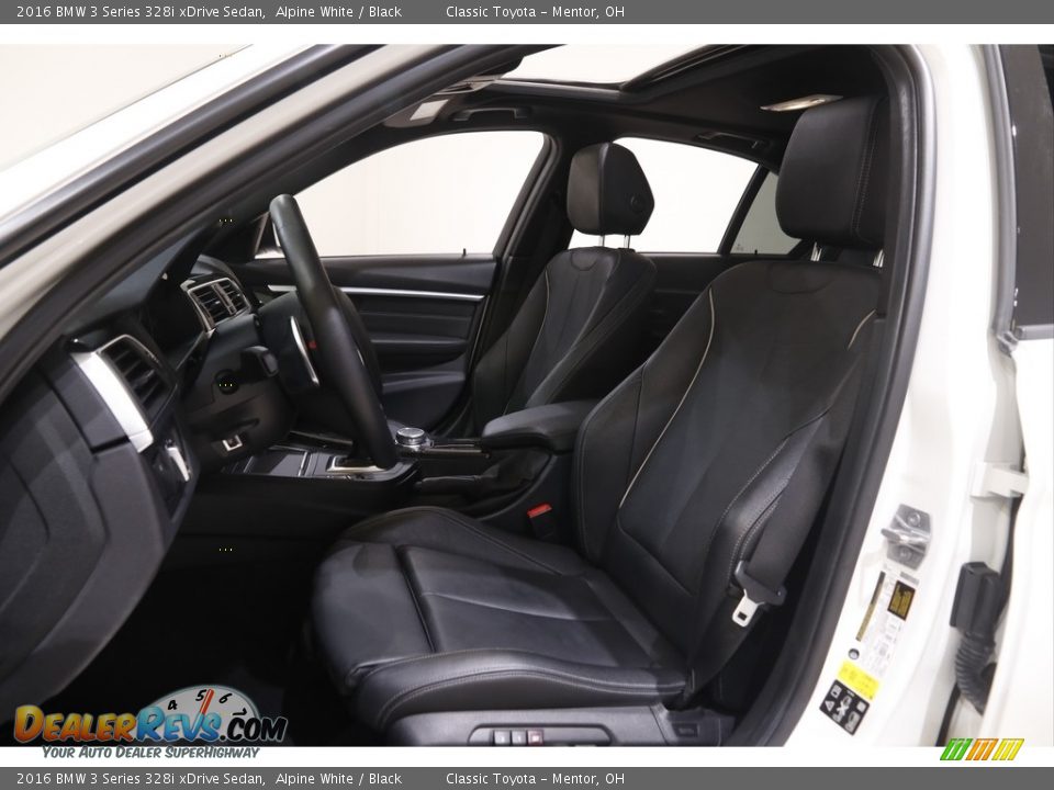 2016 BMW 3 Series 328i xDrive Sedan Alpine White / Black Photo #5