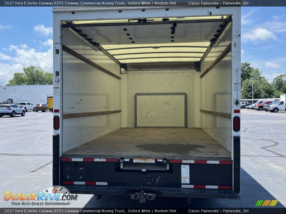 2017 Ford E Series Cutaway E350 Cutaway Commercial Moving Truck Oxford White / Medium Flint Photo #12