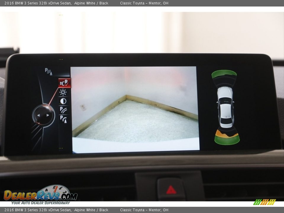 2016 BMW 3 Series 328i xDrive Sedan Alpine White / Black Photo #13