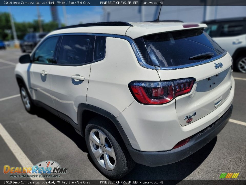 2019 Jeep Compass Latitude 4x4 White / Black/Ski Gray Photo #7