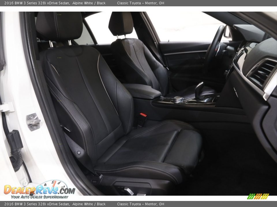 2016 BMW 3 Series 328i xDrive Sedan Alpine White / Black Photo #19