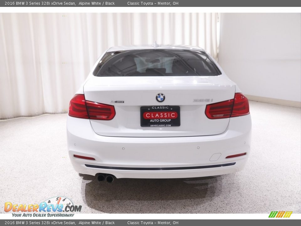 2016 BMW 3 Series 328i xDrive Sedan Alpine White / Black Photo #22