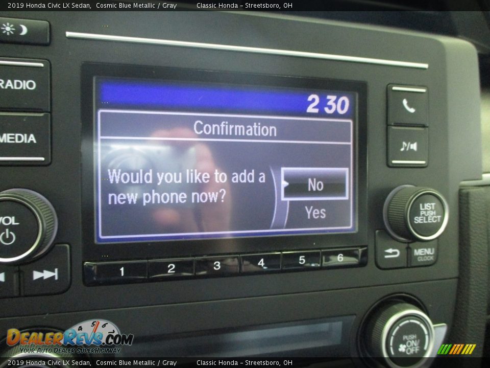 2019 Honda Civic LX Sedan Cosmic Blue Metallic / Gray Photo #23