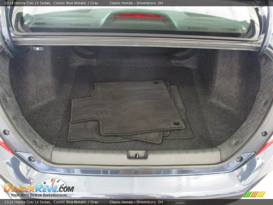 2019 Honda Civic LX Sedan Cosmic Blue Metallic / Gray Photo #33